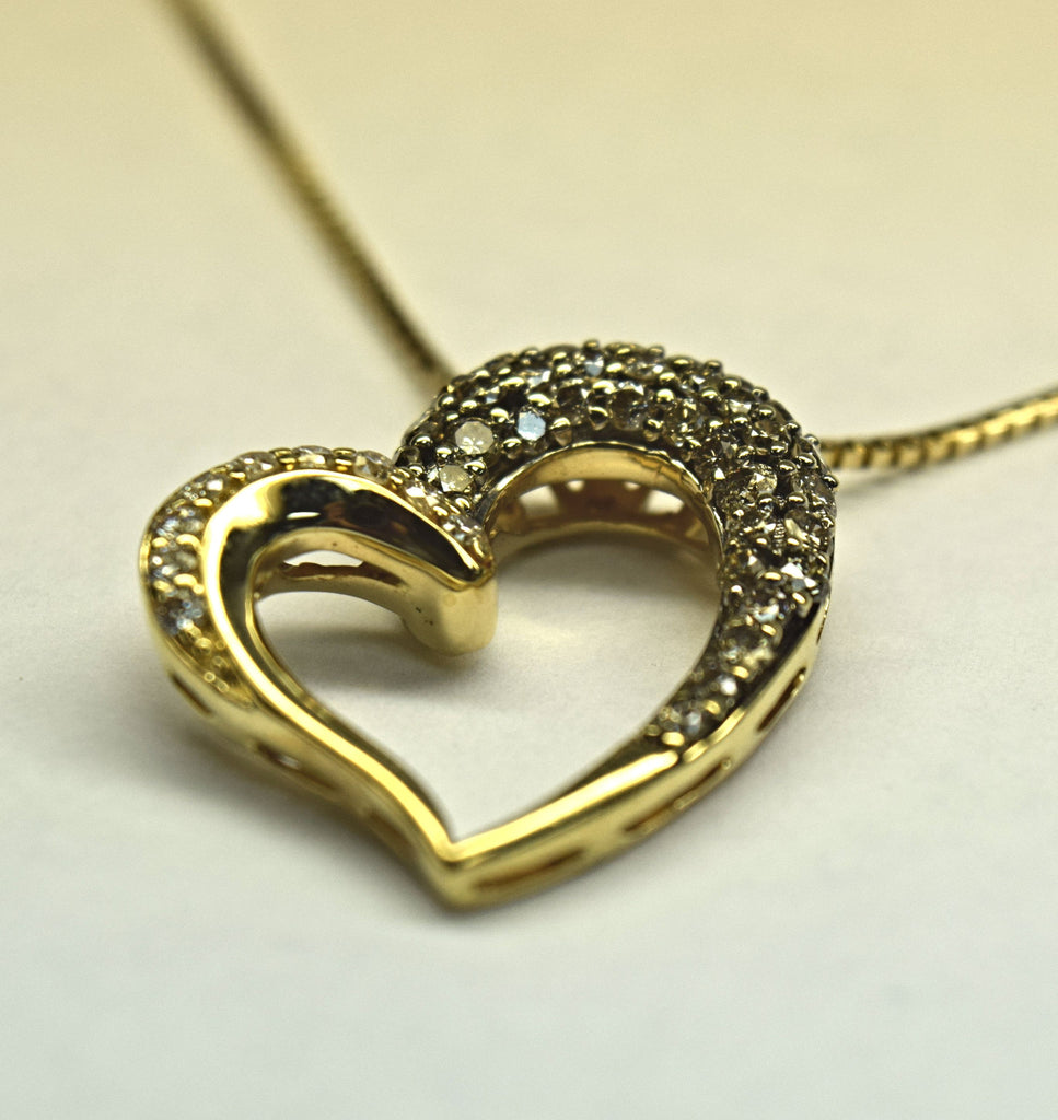 Yellow gold diamond heart necklace