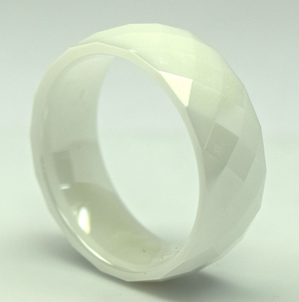 White ceramic ring White ceramic ring