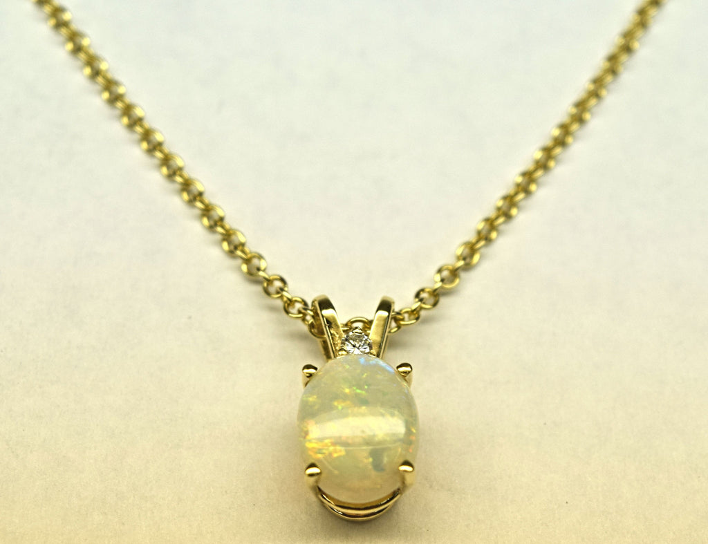 yellow gold opal necklace