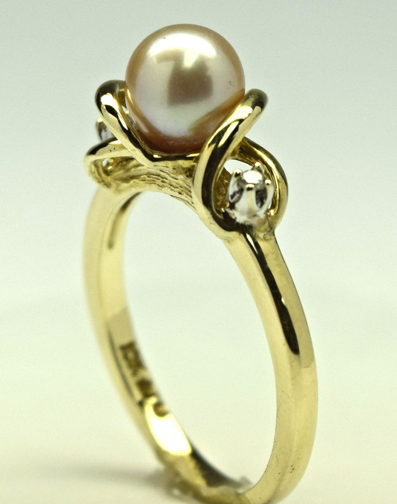 Yellow Gold Akoya Pearl Ring