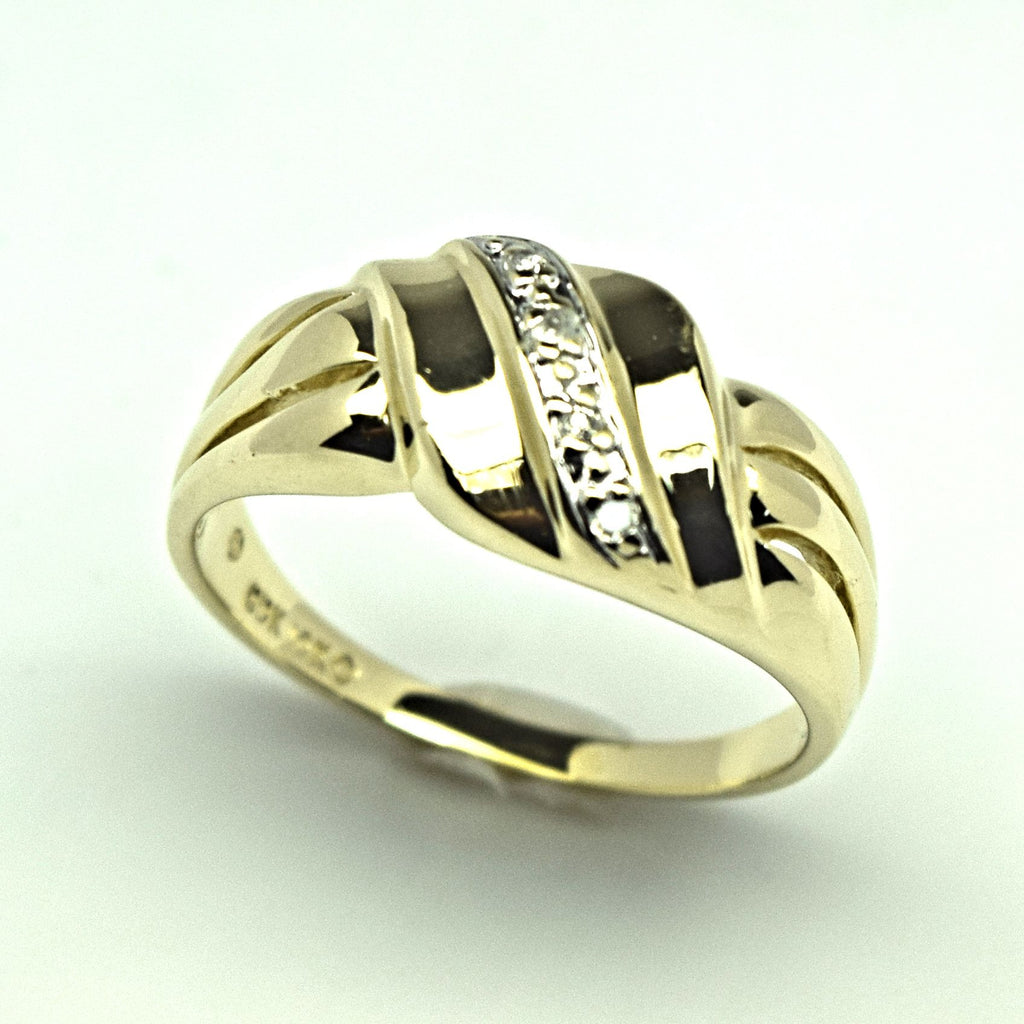 Yellow Gold Diamond Ring Yellow Gold Diamond Ring